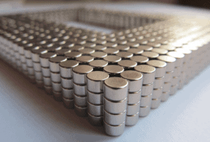 stříbrné neodymové magnety (nikl)