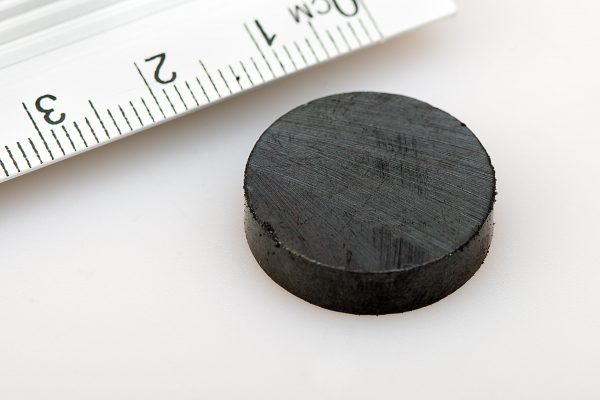 Feritový magnet válec 20x5 mm - Y30BH