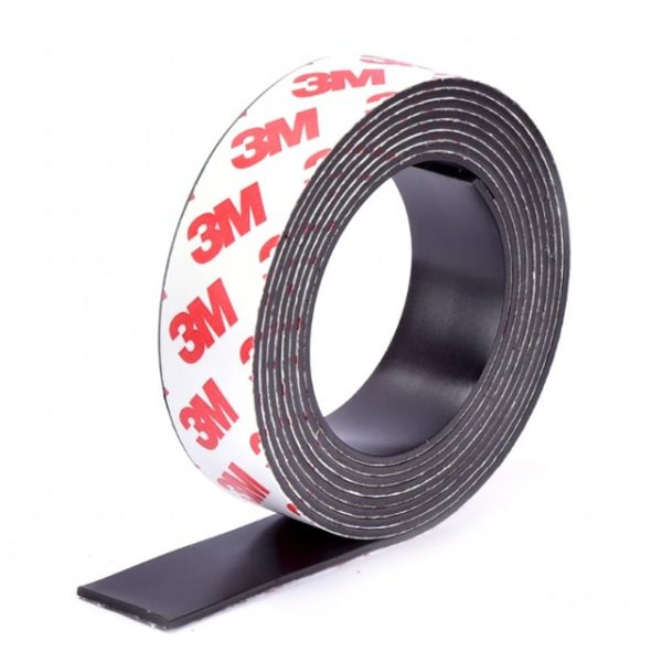Magnetická lepicí páska 20x1,5 mm (1 metr)
