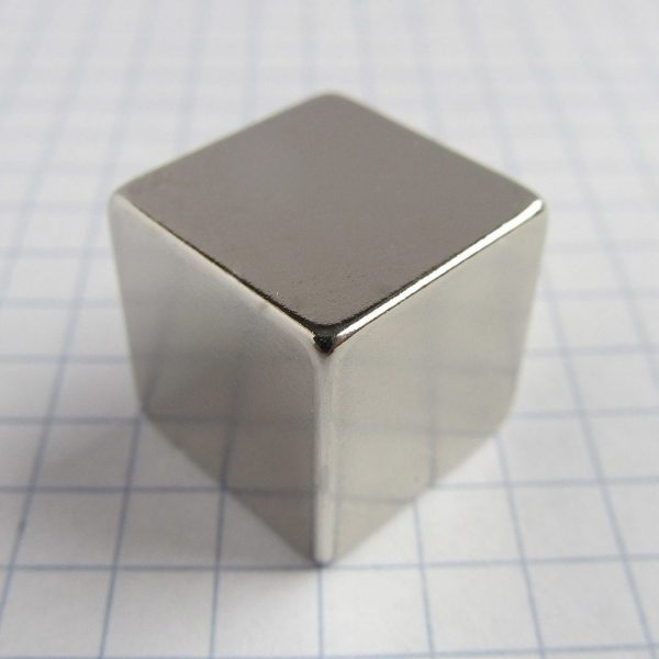 Neodymový magnet kostka 15x15x15 mm - N38