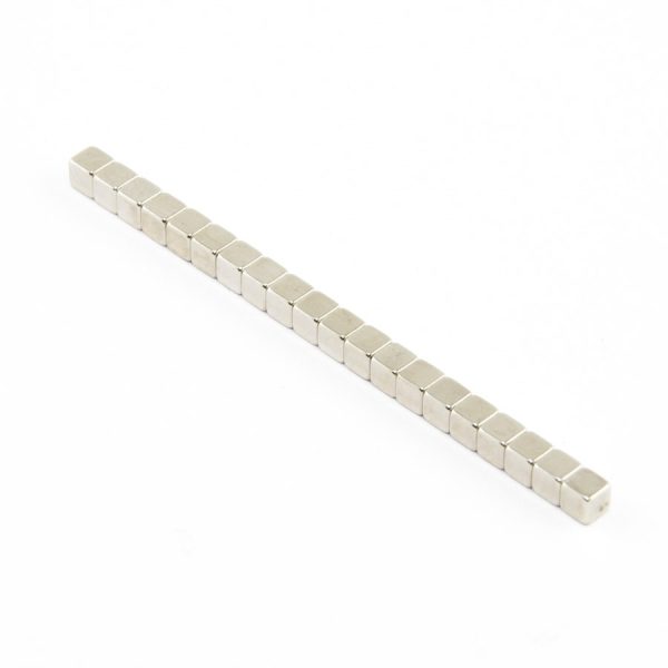 Neodymový magnet kostka 3x3x3 mm - N52