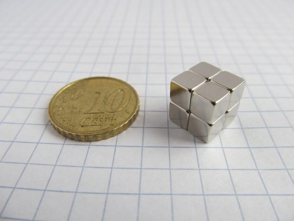 Neodymový magnet kostka 5x5x5 mm - N35
