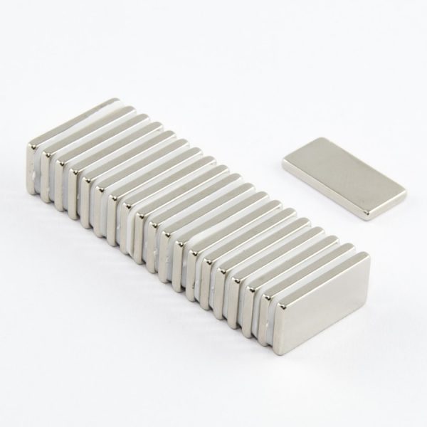 Neodymový magnet kvádr 20x10x2 mm - N38
