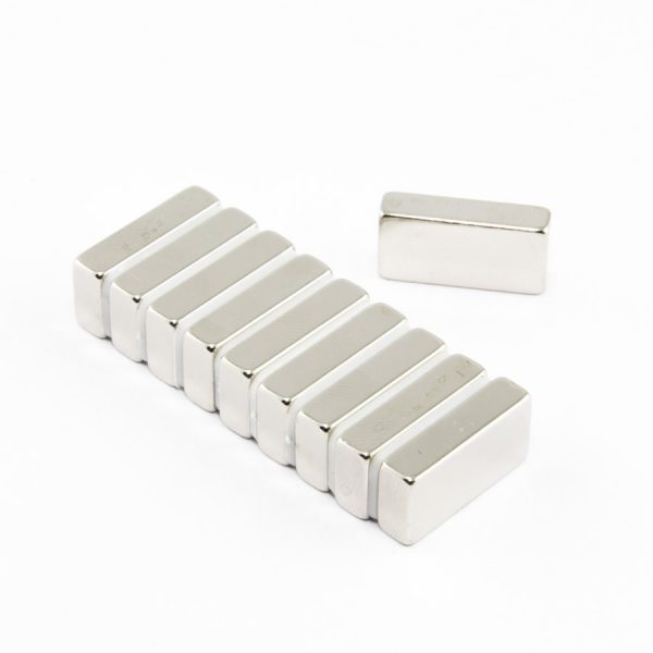 Neodymový magnet kvádr 20x10x5 mm - N35