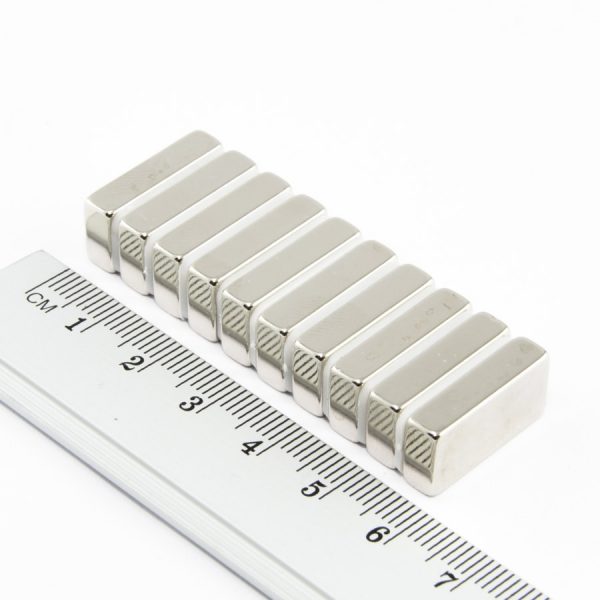 Neodymový magnet kvádr 20x10x5 mm - N35