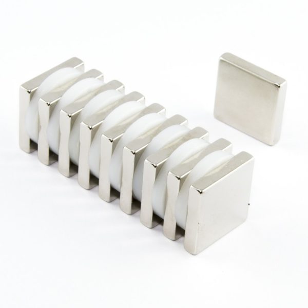 Neodymový magnet kvádr 25x25x5 mm - N38