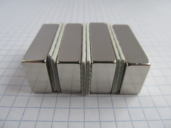 Neodymový magnet kvádr 30x15x8 mm - N38