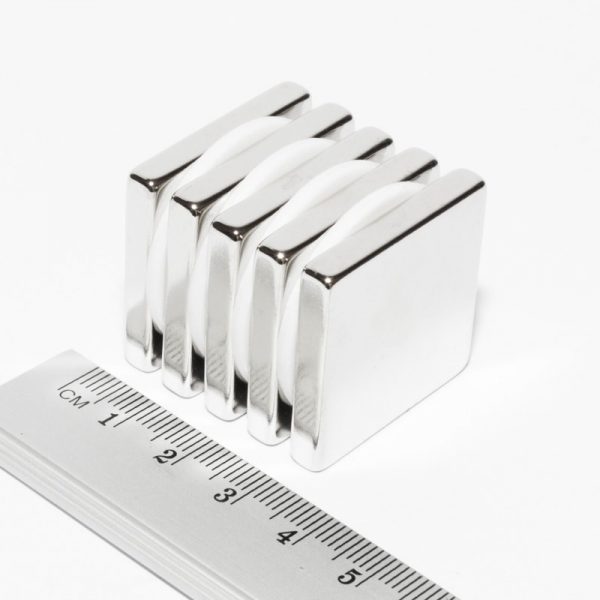Neodymový magnet kvádr 30x30x5 mm - N38