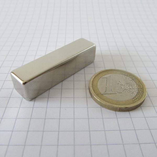 Neodymový magnet kvádr 40x10x10 mm - N38