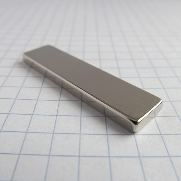 Neodymový magnet kvádr 40x10x3 mm - N38