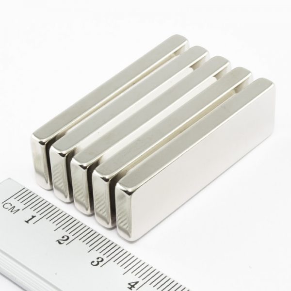 Neodymový magnet kvádr 50x15x5 mm - N38