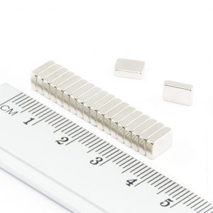 Neodymový magnet kvádr 6x4x2 mm - N52