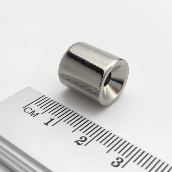 Neodymový magnet prsten 12,9-4,3/9,5x14 mm (diametrální magnetizace) - N42