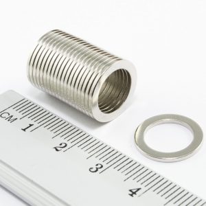 Neodymový magnet prsten 14-10x1 mm - N38