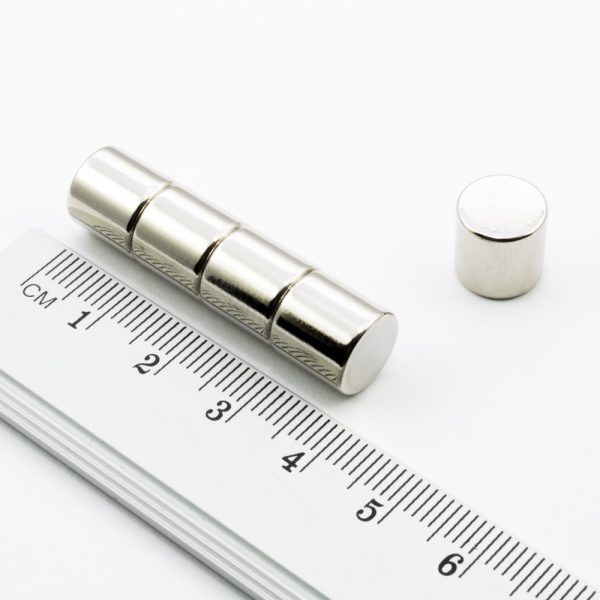 Neodymový magnet válec 10x10 mm - N38