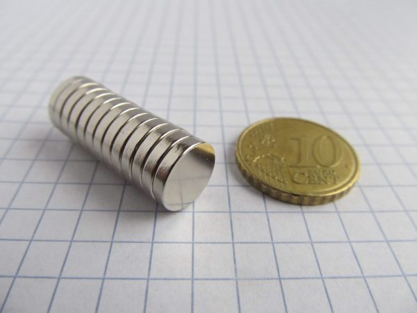 Neodymový magnet válec 10x2 mm - N38