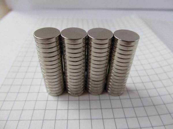 Neodymový magnet válec 10x2 mm - N38