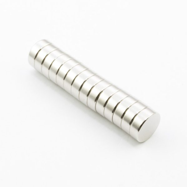Neodymový magnet válec 12x4 mm - N38