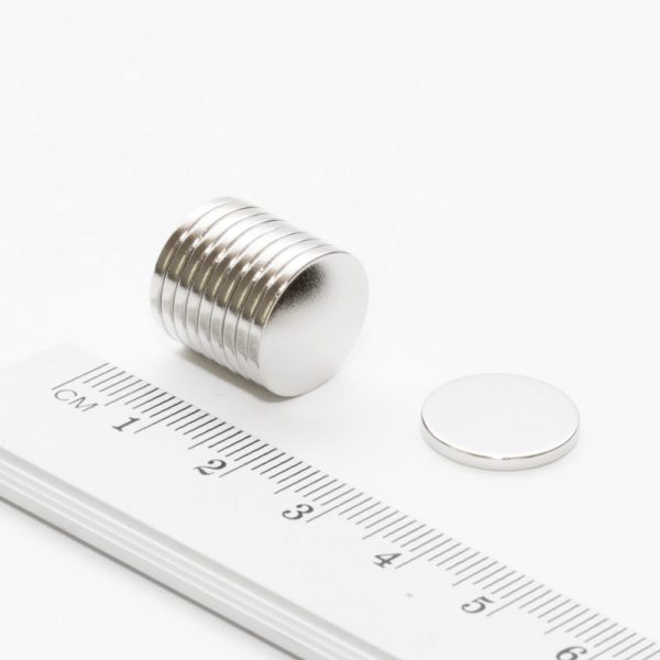 Neodymový magnet válec 14x1,5 mm Zn - N35