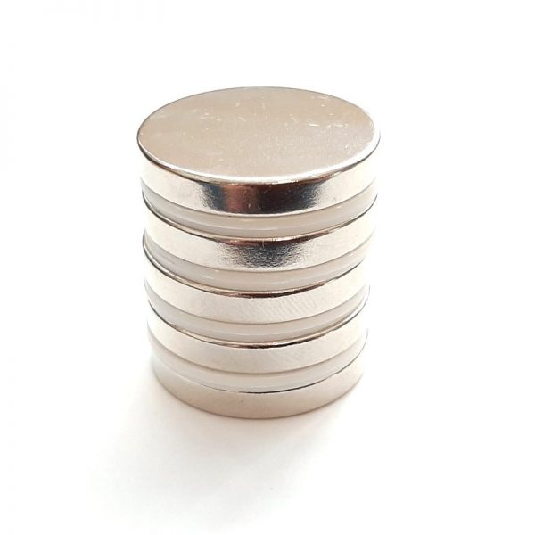 Neodymový magnet válec 25x4 mm - N38