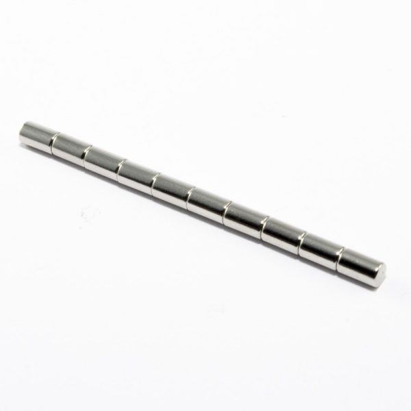 Neodymový magnet válec 3x5 mm - N38