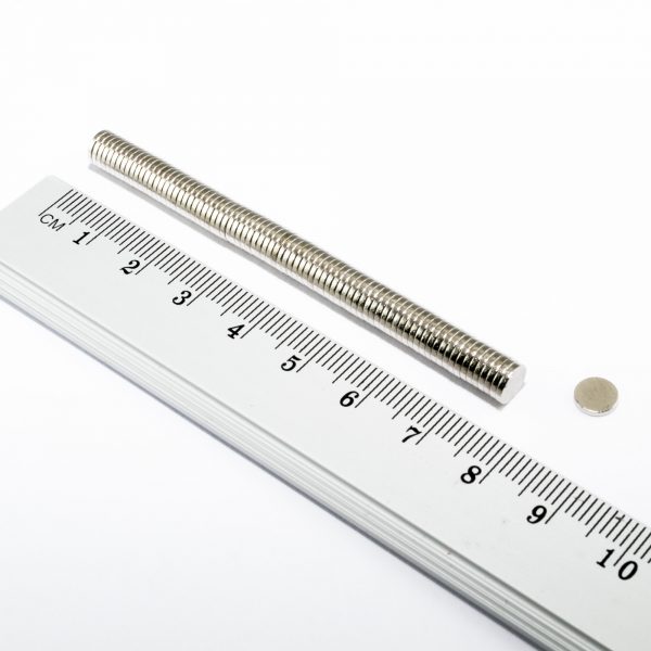 Neodymový magnet válec 6x1 mm - N38