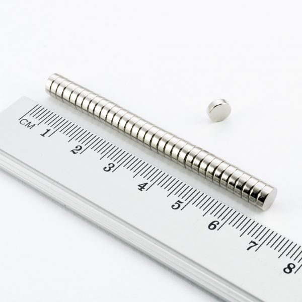 Neodymový magnet válec 6x2 mm - N38