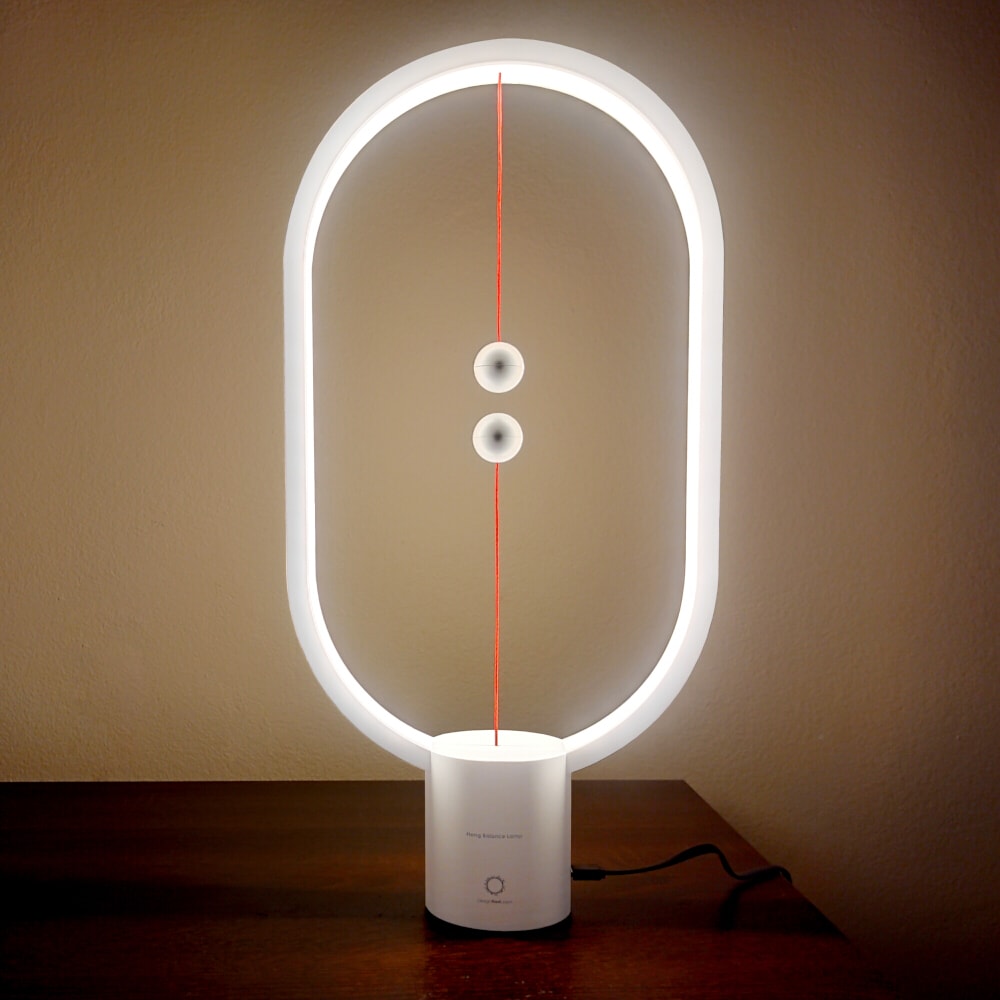 Lampa s magnetickým zapínáním