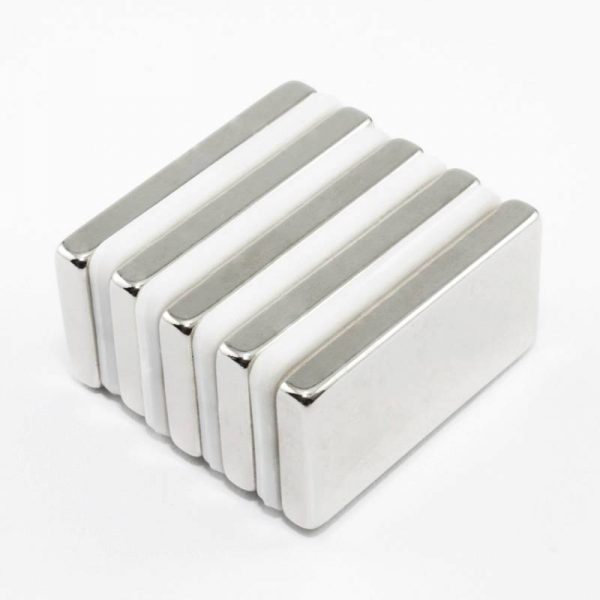 Neodymový magnet kvádr 40x20x5 mm