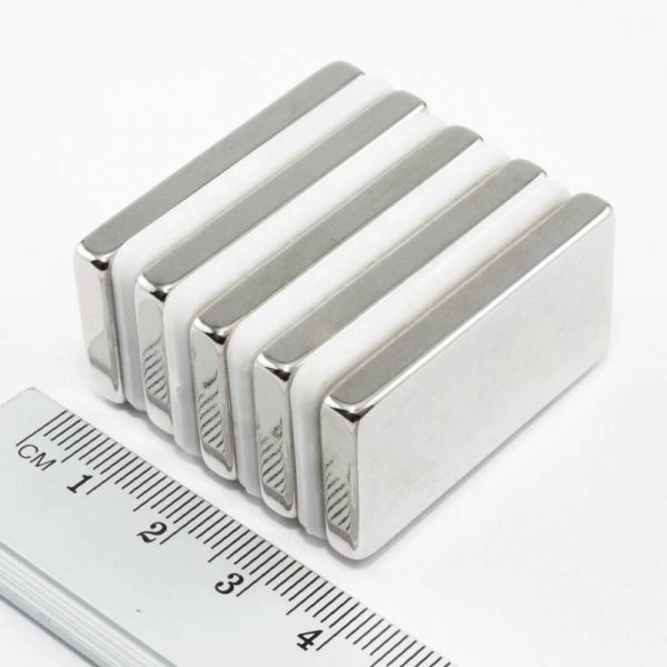 Neodymový magnet kvádr 40x20x5 mm