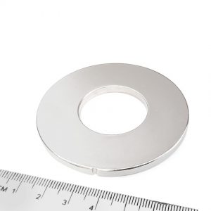Neodymový magnet prsten s S vysokou teplotní odolností do 150°C – N35SH
