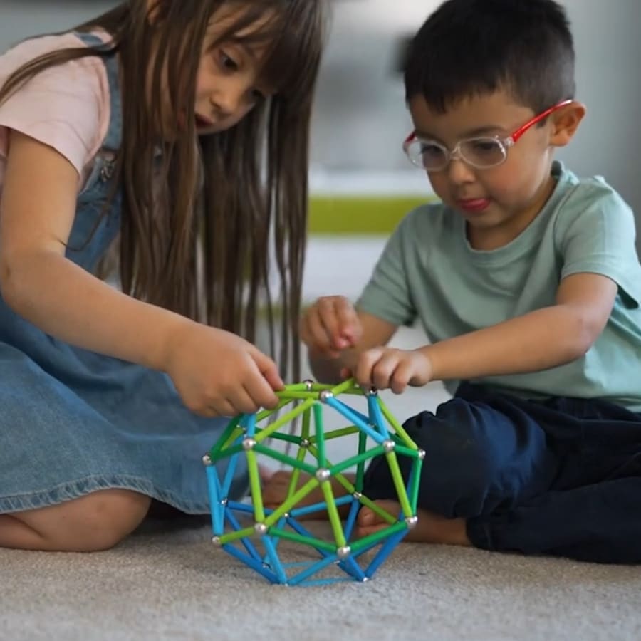 Magnetická stavebnice Geomag Classic 142 dílů