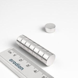 neodymový magnet válec 12x6 mm