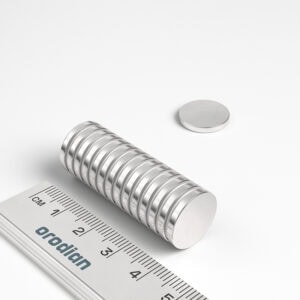 neodymový magnet válec 15x4 mm