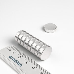 neodymový magnet válec 15x4 mm
