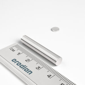 neodymový magnet válec 6x1 mm