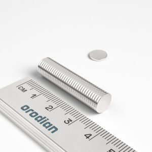 neodymový magnet válec 8x1 mm