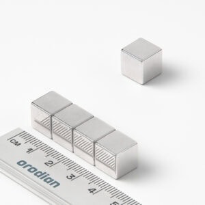 neodymový magnet kostka