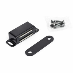 nabytkový magnet na dvířka