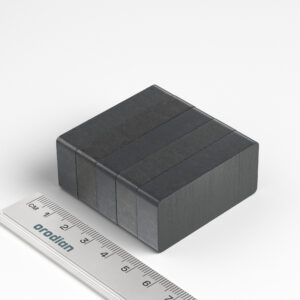 Feritový magnet kvádr 48×22×10 mm - Y30BH