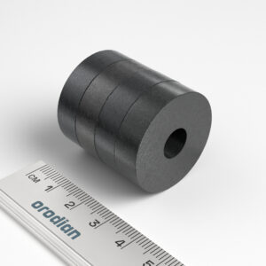 Feritový magnet prsten 30-9×8 mm - Y30BH