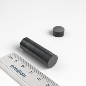 Feritový magnet válec 12×6 mm - Y30BH