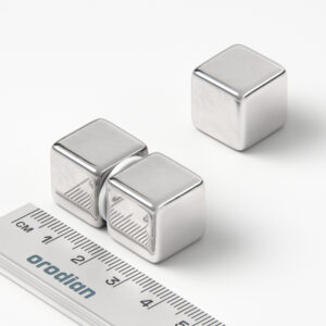 Neodymový magnet kostka 15×15×15 mm - N38