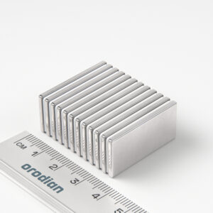 Neodymový magnet kvádr 30×15×2 mm - N38