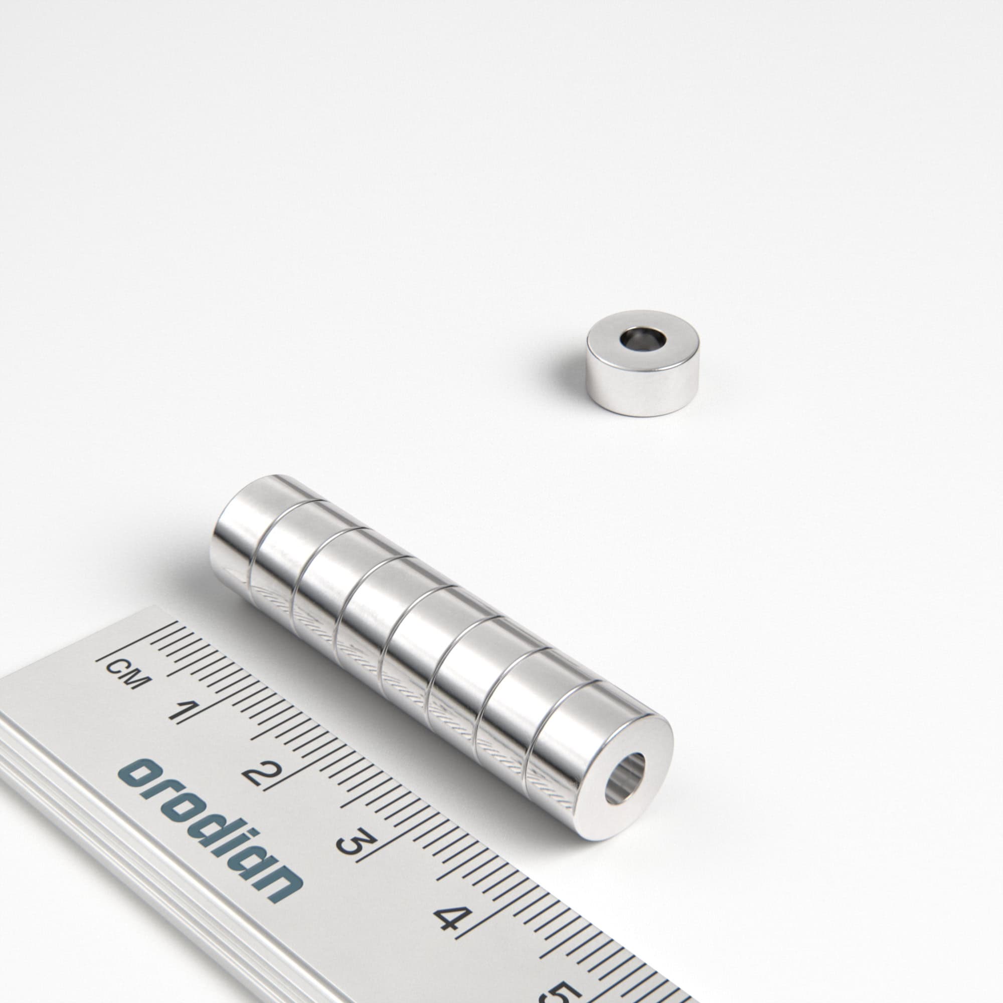 Neodymový magnet prsten 10-4×5 mm - N38
