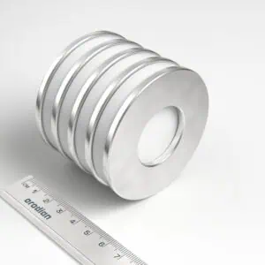 Neodymový magnet prsten 66,5-30×4 mm, 150 °C - N35SH