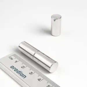 Neodymový magnet válec 10×20 mm - N38