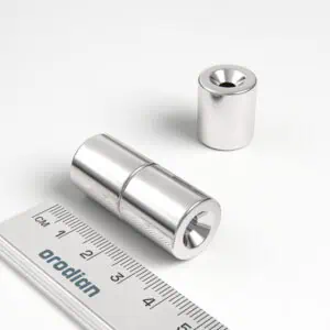 Neodymový magnet válec 15×17,5 mm s dírou M4 (diametrální magnetizace) - N52