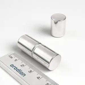 Neodymový magnet válec 15×20 mm – N38