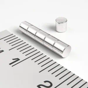 Neodymový magnet válec 3×3 mm - N38